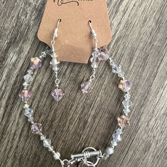 Handcrafted Jewelry Set  - The Swan - Picture 10 of 11